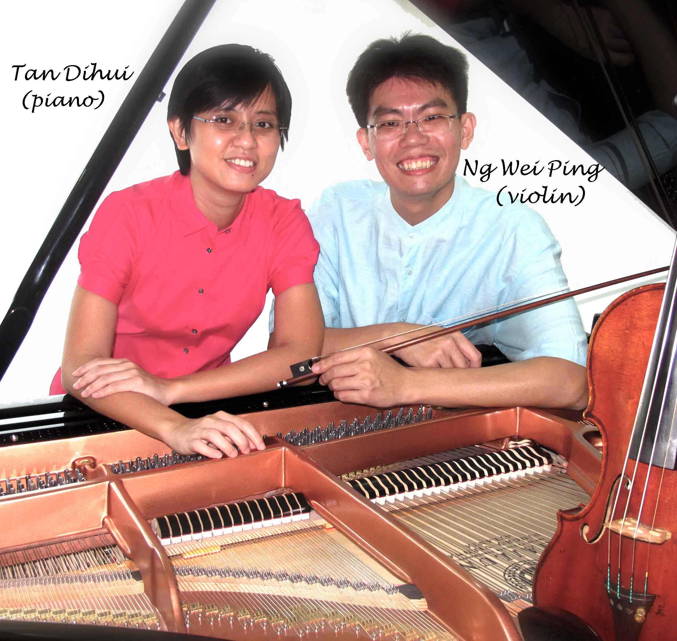 Ms Tan Dihui & Mr Ng Wei Ping at the piano